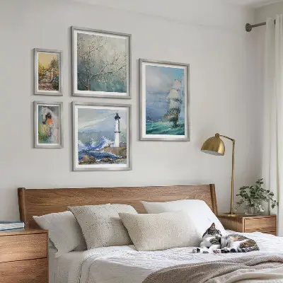 Conjunto de cuadros decorativos con motivos de aventuras y paisajes marinos
