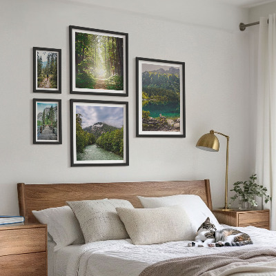 Pared galería de arte Paisajes de montaña y senderos forestales