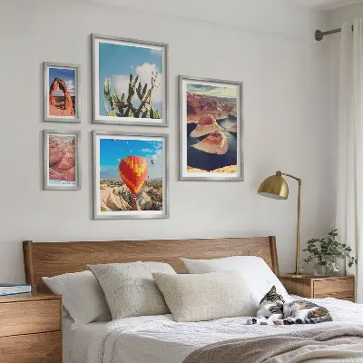 Conjunto de cuadros decorativos con paisajes de montaña y aguas