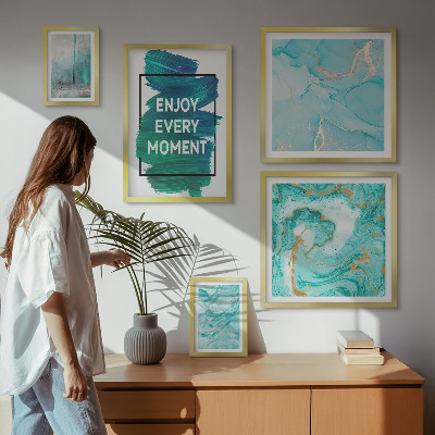 Pared galería de arte Composiciones abstractas con inscripciones