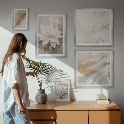 Conjunto de cuadros decorativos con elegantes composiciones florales