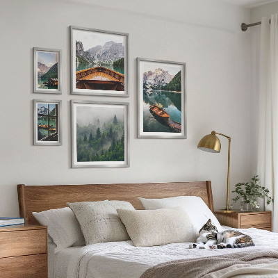 Conjunto de cuadros decorativos Barcos en lagos de montaña tranquilos