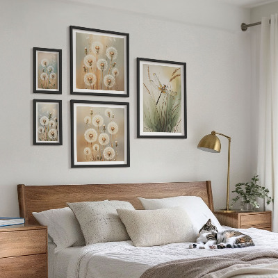Pared galería de arte Motivos florales de libélulas y dientes de león.