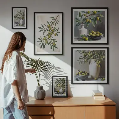Conjunto de cuadros decorativos con detalles en color oliva para interior rústico
