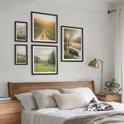 Conjunto de cuadros decorativos con paisajes de agua y vegetación