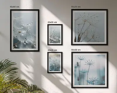 Conjunto de cuadros decorativos con motivos vegetales y gotas de agua