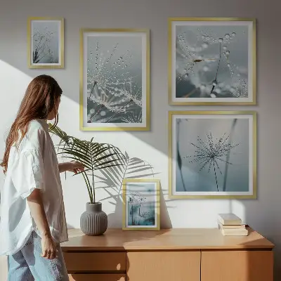 Set de 5 cuadros para salón con diseño de gotas de agua sobre las plantas