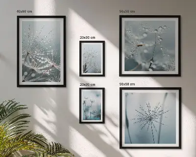 Set de 5 cuadros para salón con diseño de gotas de agua sobre las plantas