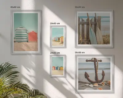 Conjunto de cuadros decorativos con diseño de casas de playa junto al mar