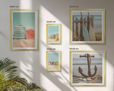 Conjunto de cuadros decorativos con diseño de casas de playa junto al mar