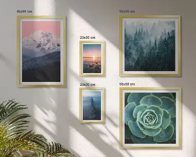 Conjunto de cuadros decorativos con diseño de paisajes de montañas y mar estilo boho