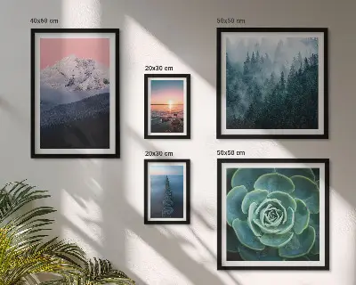 Conjunto de cuadros decorativos con diseño de paisajes de montañas y mar estilo boho