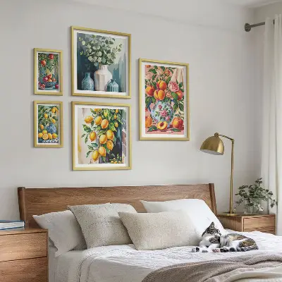 Set de 5 cuadros para salón con composiciones florales y frutales
