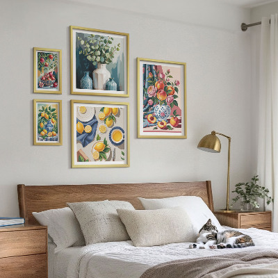 Conjunto de cuadros decorativos composiciones florales y frutales