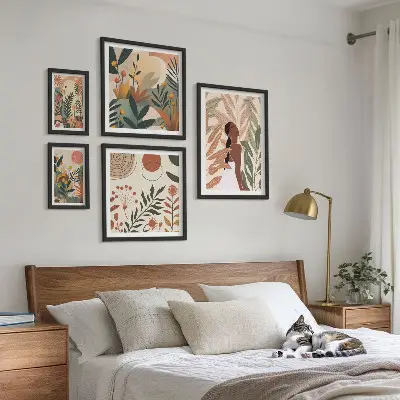 Set de 5 cuadros para salón con diseño de estilo bohemio de planta