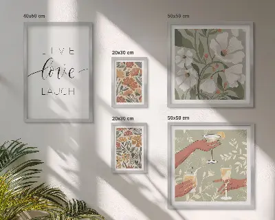 Conjunto de cuadros decorativos con eslóganes y elegantes gráficos florales