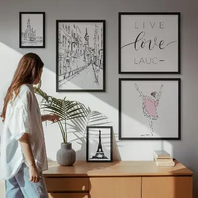Set de 5 cuadros para salón con diseño de inspiraciones parisinas