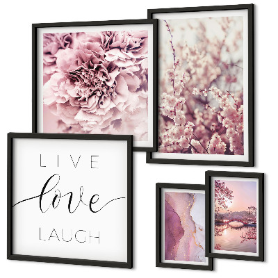 Pared galería de arte eslóganes con motivos florales en tonos pastel