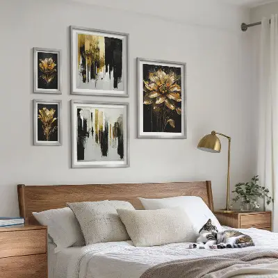 Conjunto de cuadros decorativos con motivos florales de estilo elegante y moderno