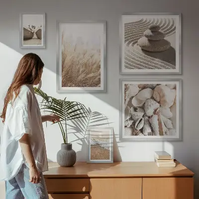 Set de 5 cuadros decorativos para salón con diseño de conchas marinas y arena