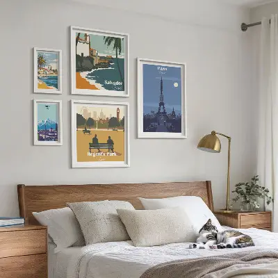 Conjunto de cuadros decorativos con diseño de ciudades europeas en estilo retro