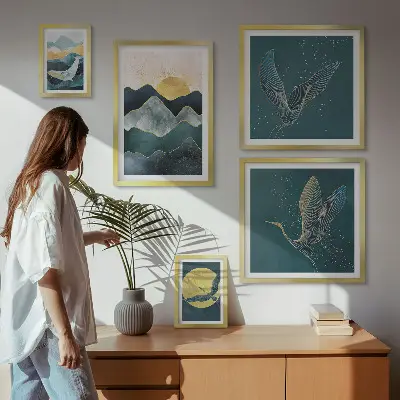 Conjunto de cuadros decorativos con diseño de pájaros y sol en la montaña