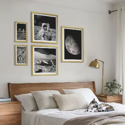 Set de 5 cuadros para salón con paisajes lunares vistos por los astronautas