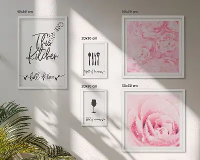 Conjunto de cuadros decorativos con motivos de rosas para la cocina
