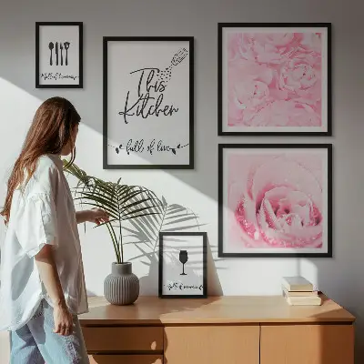 Conjunto de cuadros decorativos con motivos de rosas para la cocina