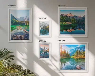 Conjunto de cuadros decorativos con paisajes de montaña, lagos y bosques