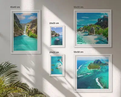 Pared galería de arte con diseño de cascadas y playas tropicales