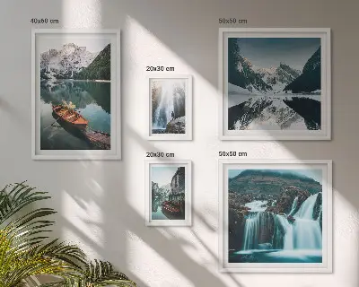 Cuadro de galería de arte cascadas en un lago de montaña