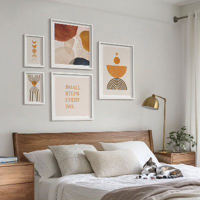 Set de 5 cuadros para salón Gráficos elegantes en tonos tierra.
