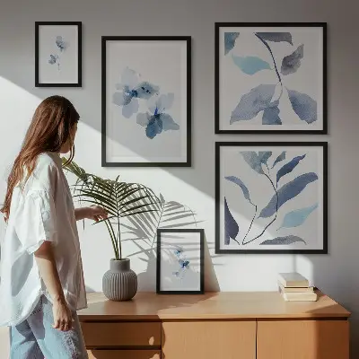 Conjunto de cuadros decorativos con diseño de flores en acuarela