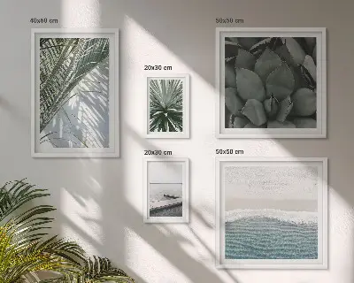 Set de 5 cuadros para salón con diseño de plantas tropicales y el mar