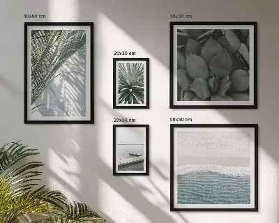 Set de 5 cuadros para salón con diseño de plantas tropicales y el mar