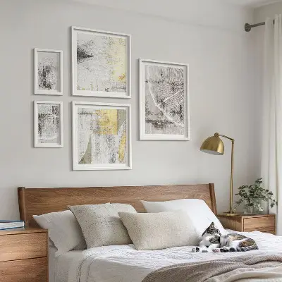 Conjunto de cuadros decorativos con patrones abstractos neutros