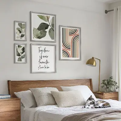 Conjunto de cuadros decorativos con elegantes detalles florales geométricos