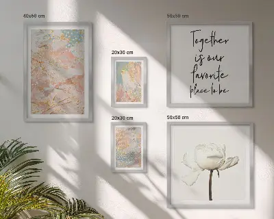 Conjunto de cuadros decorativos con flores abstractas y frases