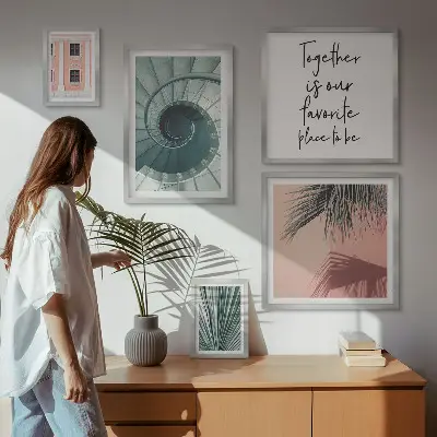 Conjunto de cuadros decorativos con diseño de interiores geométricos