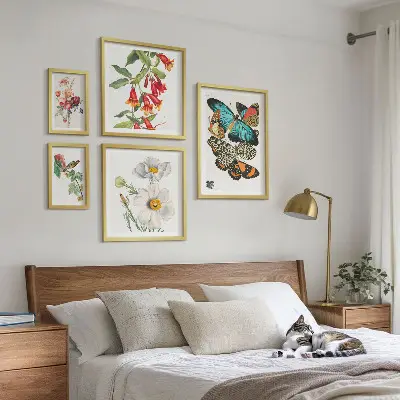 Pared galería de arte decoraciones vintage con flores, mariposas y pájaros