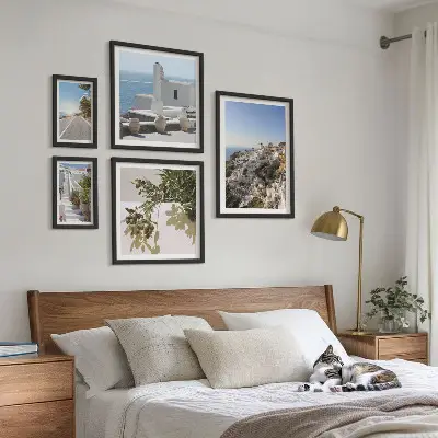 Set de 5 cuadros para salón con vistas pintorescas de Santorini