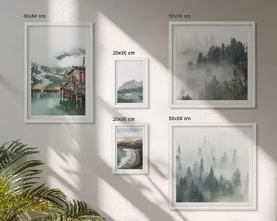 Conjunto de cuadros decorativos con paisajes de montaña, cabañas y agua
