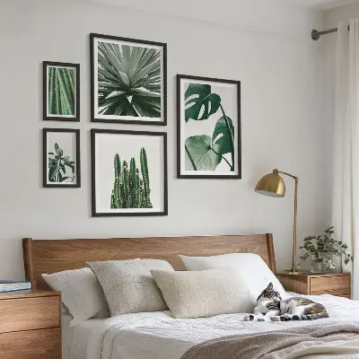 Conjunto de cuadros decorativos de plantas tropicales verdes para interior