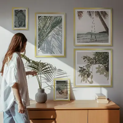 Set de 5 cuadros para salón con diseño de plantas tropicales relajantes