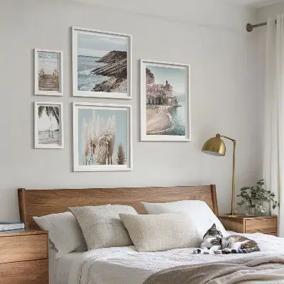 Set de 5 cuadros para salón con diseño de vistas elegantes al mar