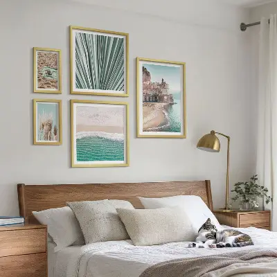Conjunto de cuadros decorativos con diseño de vistas elegantes al mar
