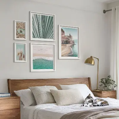 Conjunto de cuadros decorativos con diseño de vistas elegantes al mar