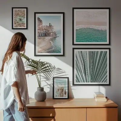 Conjunto de cuadros decorativos con diseño de vistas elegantes al mar