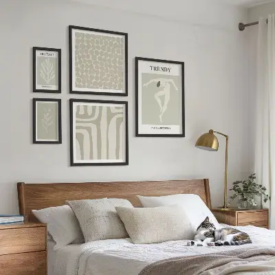 Set de 5 cuadros para salón con motivos de gráficos abstractos verdes